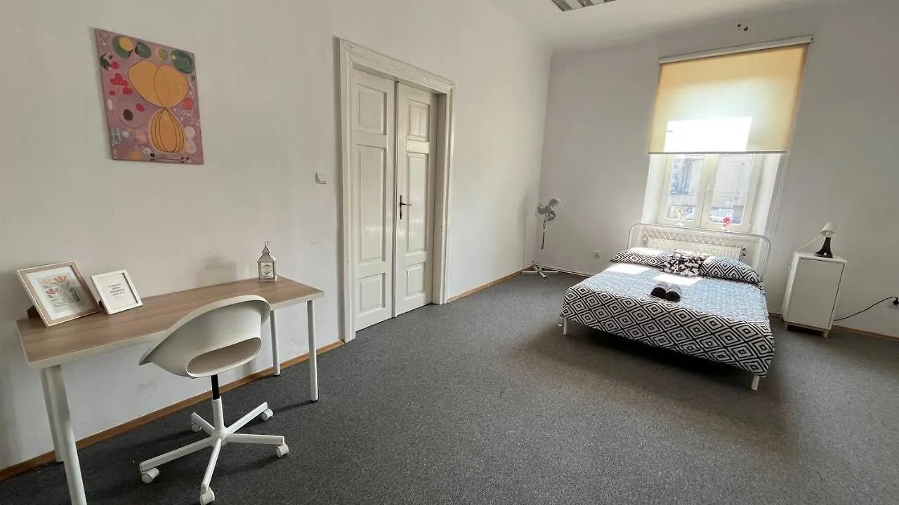 Cool And Big Room In Krakow Homestay